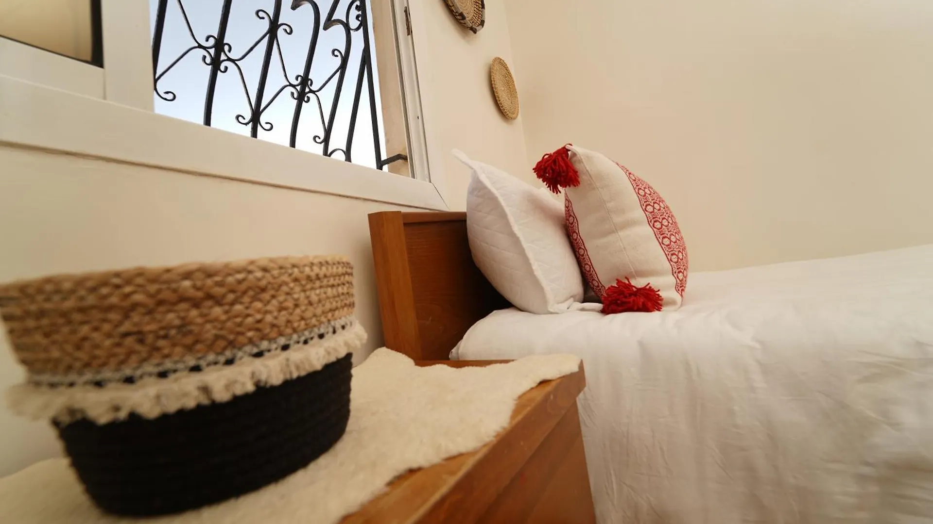 Bed and Breakfast Waves Hunter Surf House Агадир Отель типа 