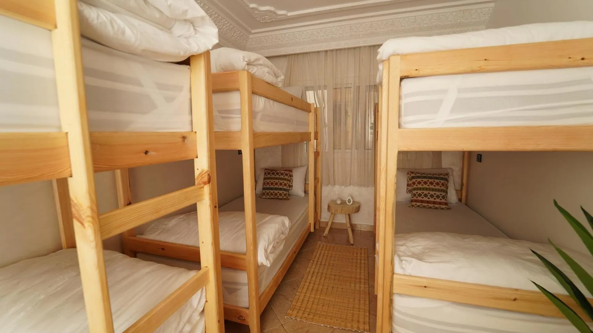 Bed and Breakfast Waves Hunter Surf House Агадир 0*,